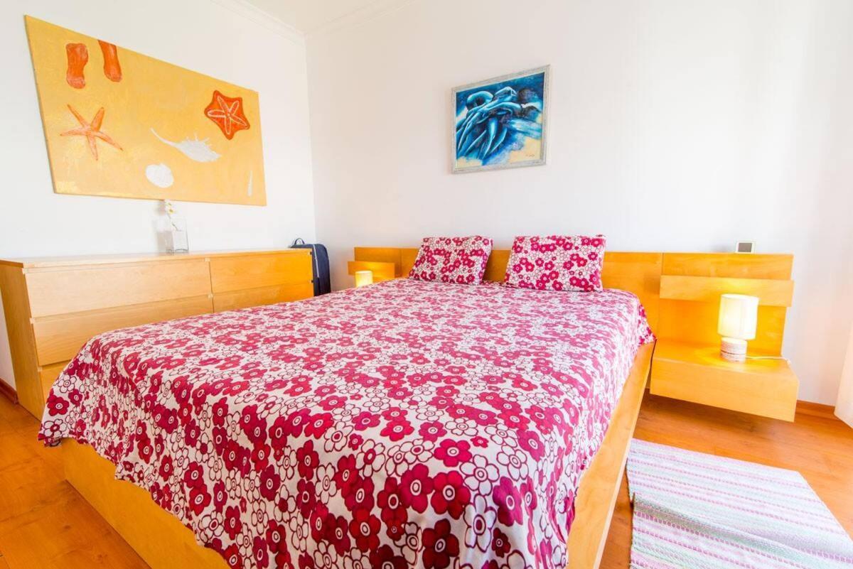 Special Holiday Apartment 타비라 외부 사진