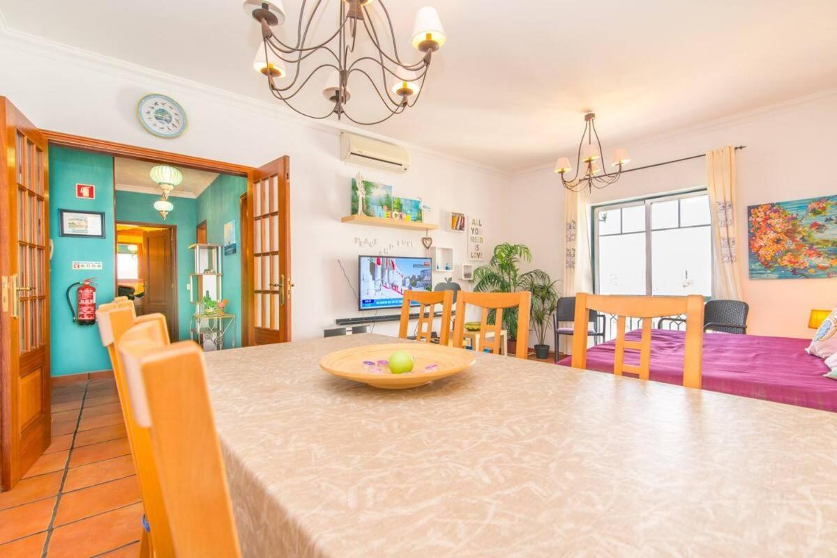 Special Holiday Apartment 타비라 외부 사진